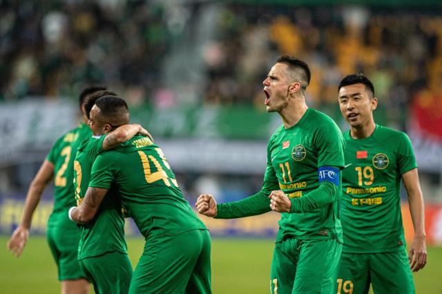 亚冠罚单将至浙江残阵南征墨尔本 莱昂纳多停8场？