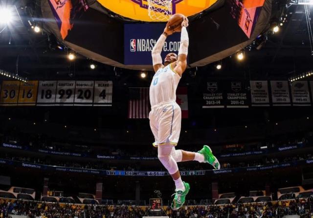 博鱼-韦少适应替补渐入佳境 截止日前留队可能大大增加