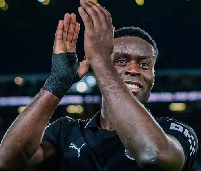 博鱼-利物浦豪赌青春遭重创，错失良将恐留后患|雅凯|后防|格伊|莱奥尼|维吉尔·范迪克_新浪体育_新浪新闻